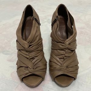 ALLSAINTS SPITALFIELDS Zipper Slip-on 4” Heel